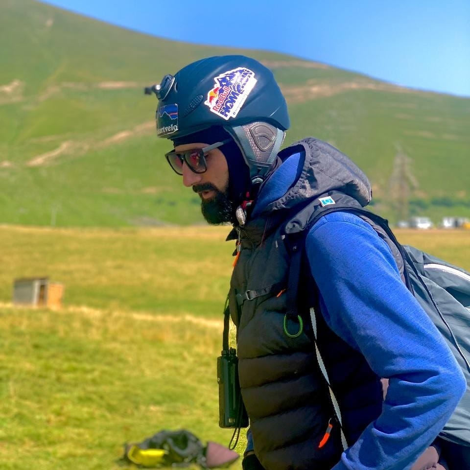 Lasha, Best Experienced Instructor Gudauri Paragliding